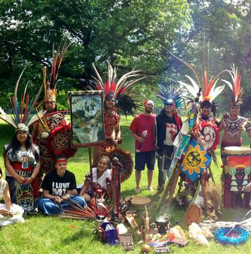 MexicaTiahui Aztec Dance Group