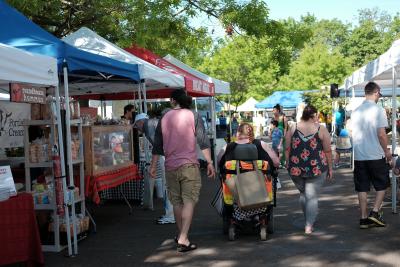 Milwaukie Sunday Farmers Market